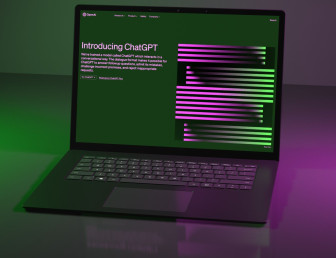 chatgpt laptop UN072