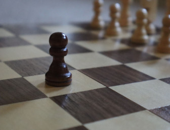 chess abstract UN053