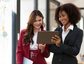 financial services recruitment CV001