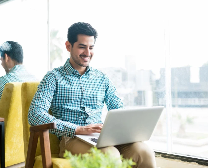 man at computer SH004 v2