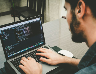 man at computer UN003 automata v2