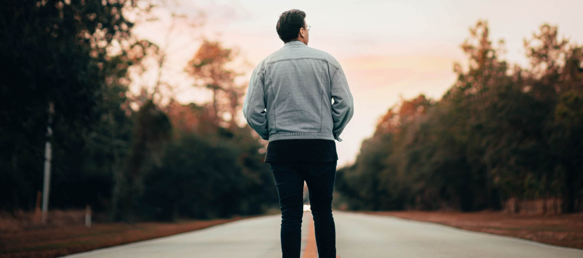 man walking UN001