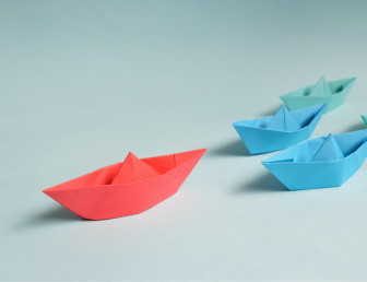 origami boats PE001