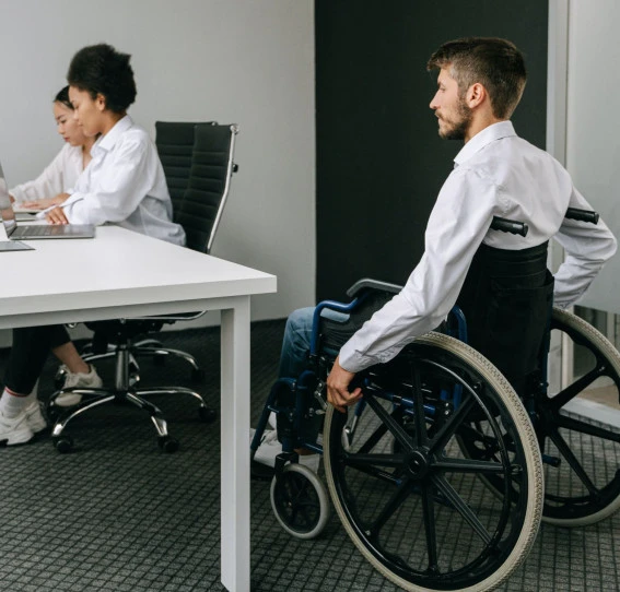 people in office PE049