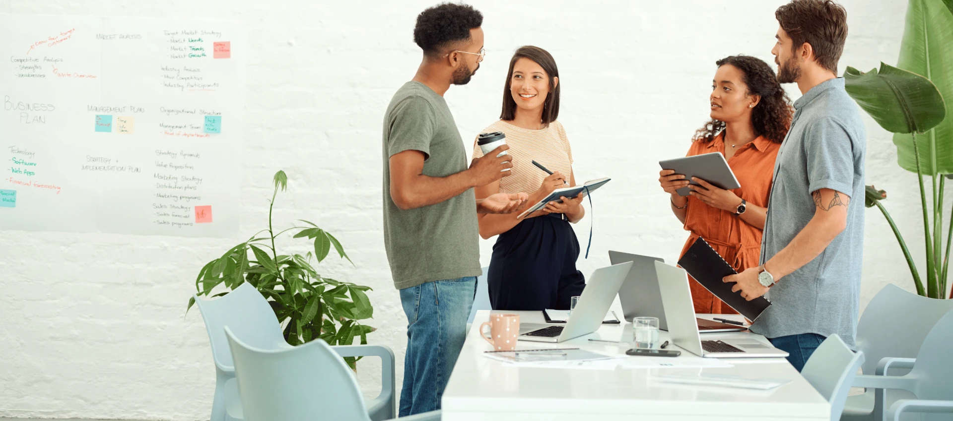 people meeting CV001