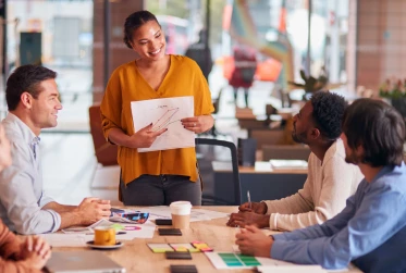 people meeting SH045