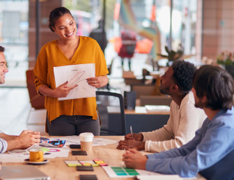 people meeting SH045