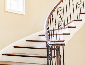 step ladder PE012.jpg