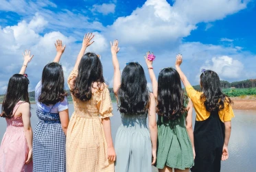 women celebration PE020