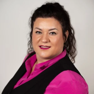 Becky Layana Hb Fuller Headshot 7329