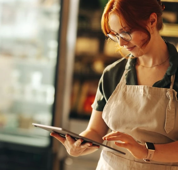 retail worker SH001 square