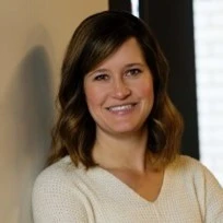 headshot kristen cooper