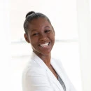 headshot lesley ann jones v2