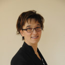 headshot maria deiulis