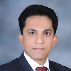 headshot Sharma Maneesh