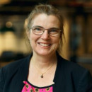 leah coulon headshot