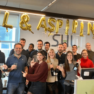 photo sim riordan 1600x900 1