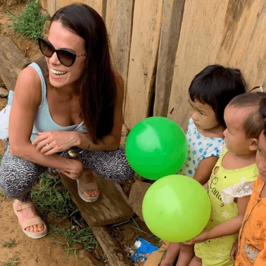 photo sim riordan 1600x900 4