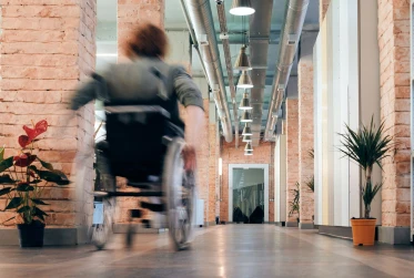 person wheelchair PE037