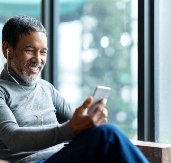 man with phone SH007