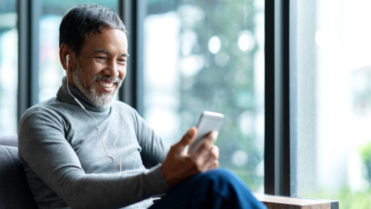 man with phone SH007