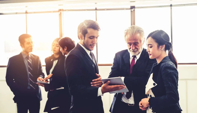 people meeting SH020