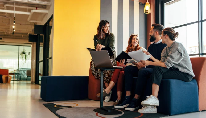 people meeting SH033