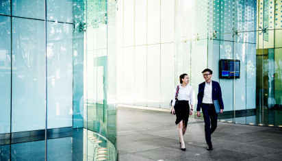 people walking SH001