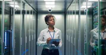 woman in data center SH001