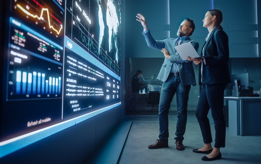 people analyzing data crop AS001 v3